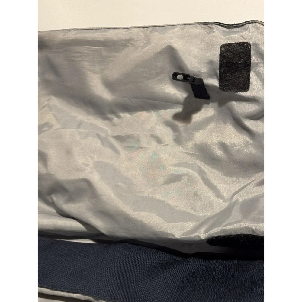 Patagonia Half Mass Messenger/Computer Bag Navy Blue